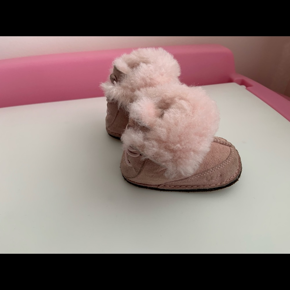 Baby uggs - Picture 2 of 4